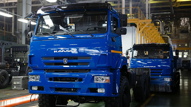 «КамАЗ» уже начал выпуск грузовиков устаревшего экологического стандарта «Евро-2»