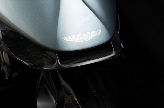 Aston Martin представил первый спортивный байк