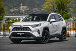 Кроссовер TOYOTA RAV4 стал лидером рынка США среди легковых автомашин в июле 2022 года