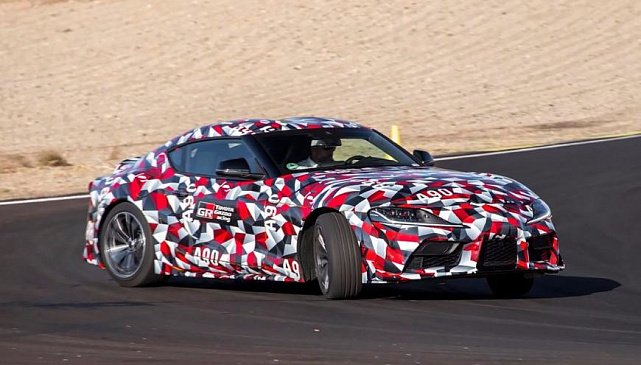 Toyota определилась с датой дебюта возрожденного спорткара Toyota Supra