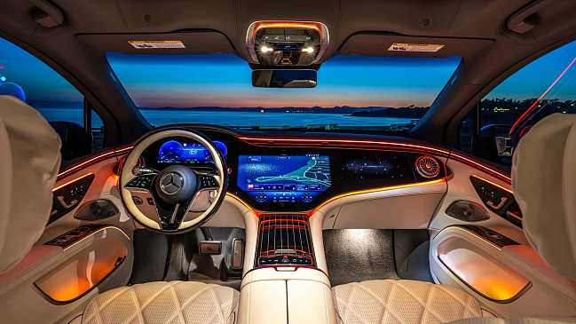 Mercedes-Benz намерен установить в свои автомобили еще больше экранов