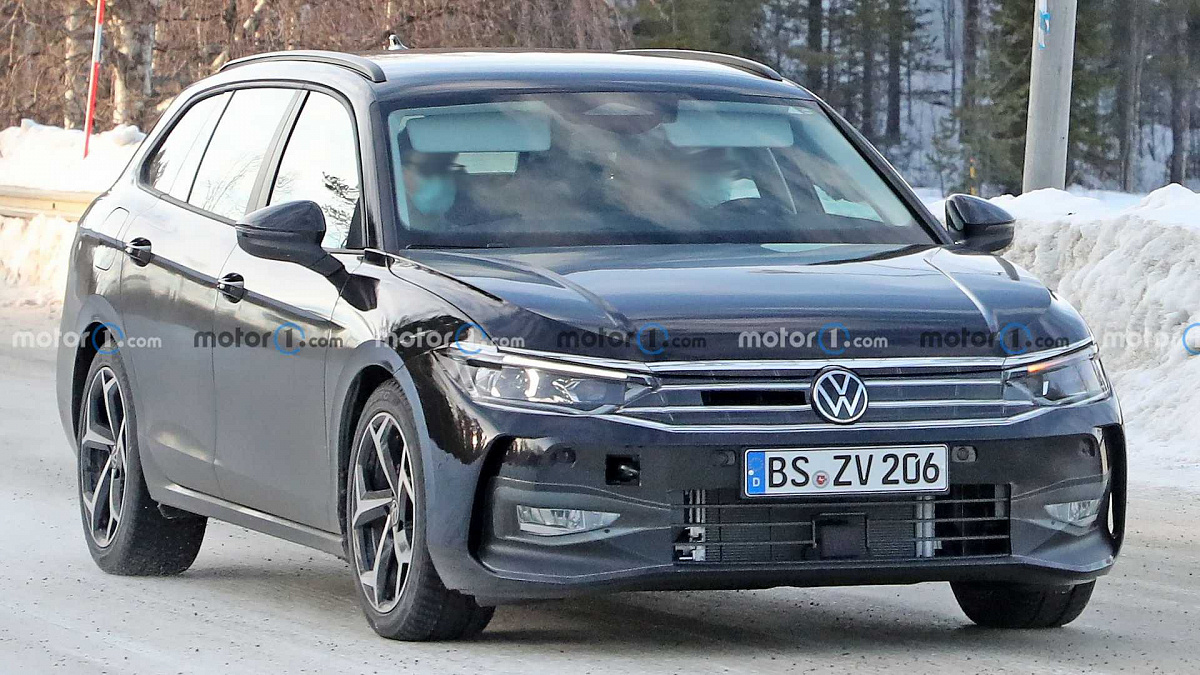 В Интернете появились первые изображения универсала Volkswagen Passat нового поколения