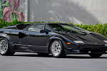 Lamborghini Countach 1990 года продадут на аукционе за 1 млн долларов 