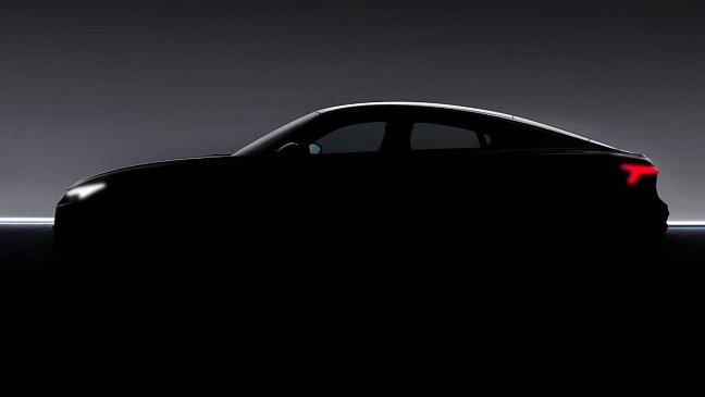 Audi показала прототипы электромобиля E-Tron GT на видео