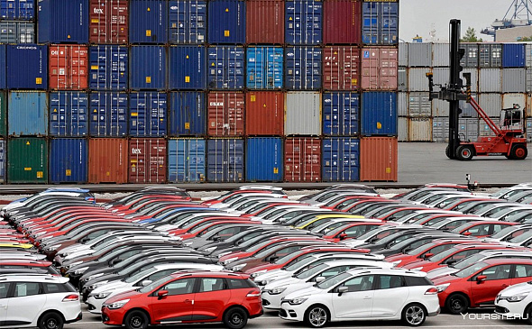 Китай обогнал Японию по объему экспорта автомобилей благодаря России