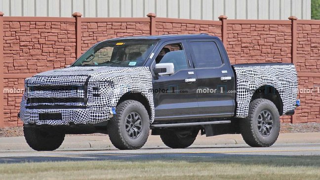 На тестах замечен прототип обновленного Ford F-150 Raptor 2022 