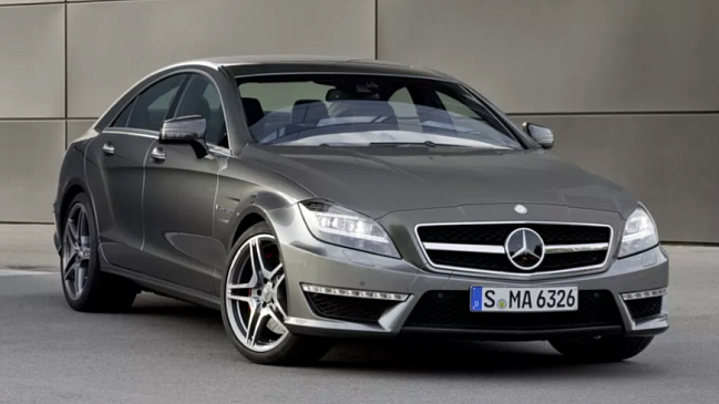 Выпущенные за 11 лет Mercedes-Benz отзывают из-за проблем с люком 