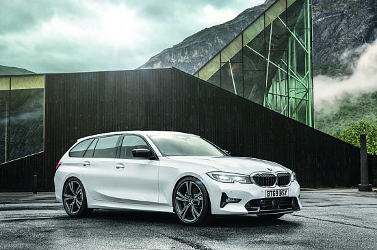 BMW M3 получит практичную версию в кузове универсал
