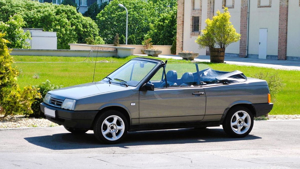 Мелкосерийные кабриолеты на шасси ВАЗ-2108 – куплены в СССР и России, переделаны за границей