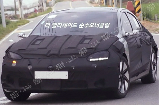 Электроседан Hyundai IONIQ 6 показали на новых шпионских фото 