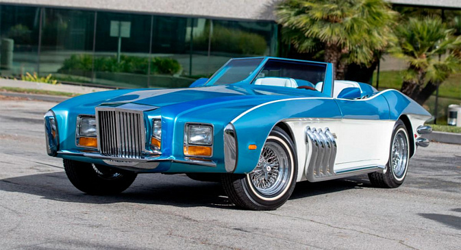 Один из семи существующих родстеров Corvette Barrister 1969 года стал лотом аукциона
