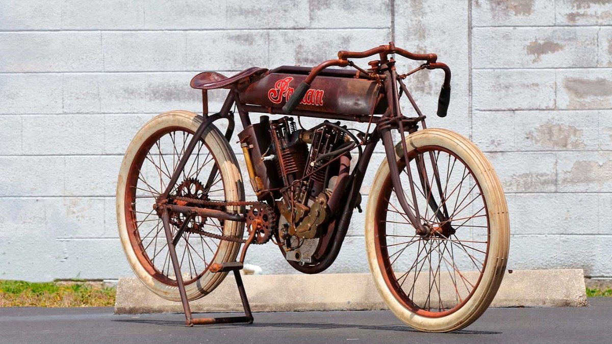 Раритетный Indian Board Tracker 1914 года выставили на аукцион