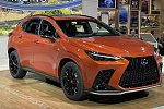 Lexus представил в Чикаго кроссовер NX нового поколения