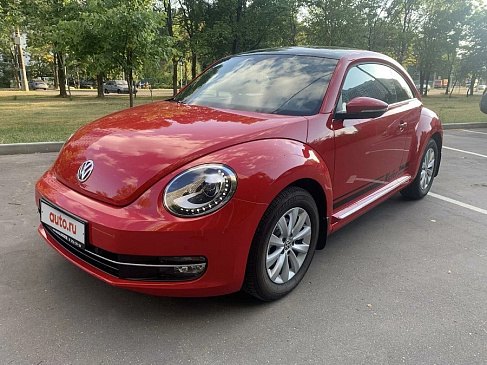 В России на продажу выставили девятилетний Volkswagen Beetle с минимальным пробегом за 1,7 млн рублей