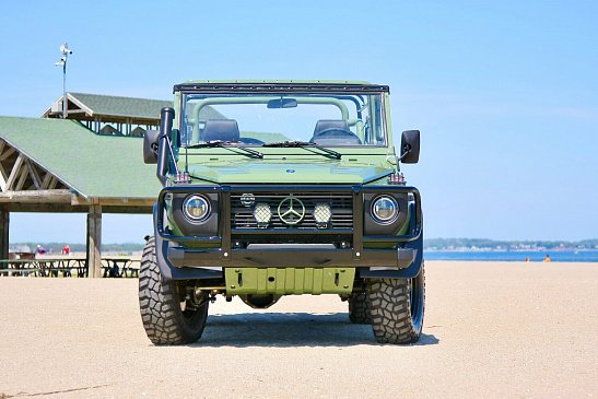 Компания Legacy Overland восстановила военный Mercedes G-Wagen