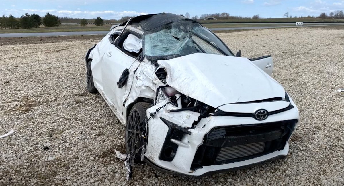 Toyota GR Yaris во время тестового заезда попал в серьезную аварию. Видео