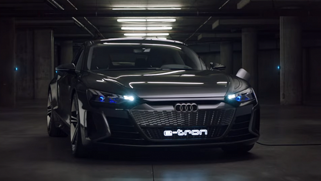 Человек-паук снялся в рекламе Audi e-tron