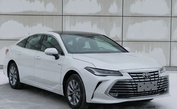 Марка Toyota начала продажи обновленного седана Avalon в Китае