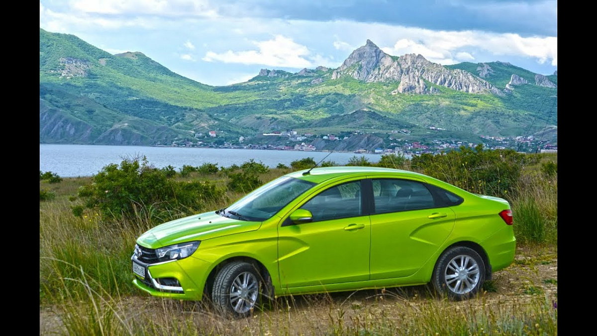 Lada Vesta пока что будут продавать не везде