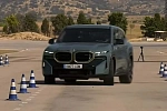 ""Лосиный тест" огромного BMW XM доказывает, что это не самый поворотливый автомобиль 