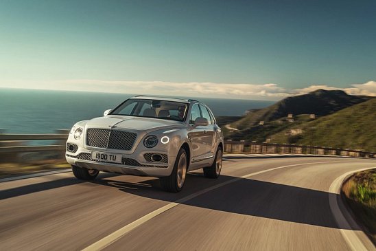 Компания Bentley отзывает в РФ больше 100 машин
