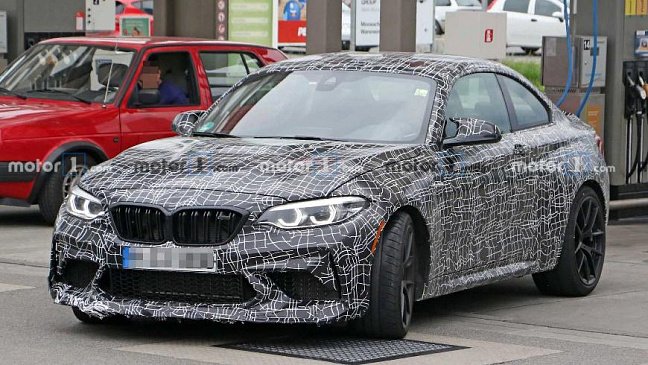 Журналисты запечатлели прототип BMW M2 в мощной версии CS