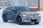 Прототип "заряженного" BMW X4 M 2022 замечен на зимних тестах