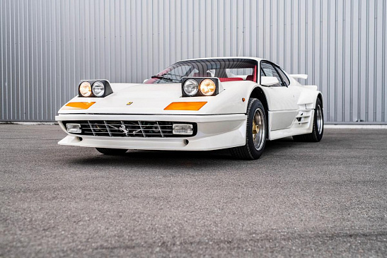 С аукциона Collecting Cars продали редкий Ferrari 512BB из 80-х годов прошлого века