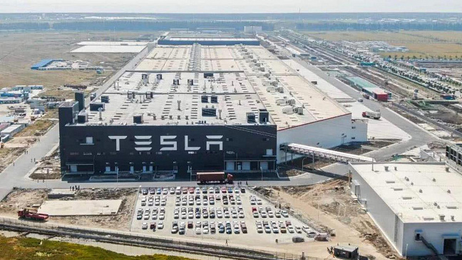 Компания Tesla построит второй завод по производству электрокаров в Шанхае