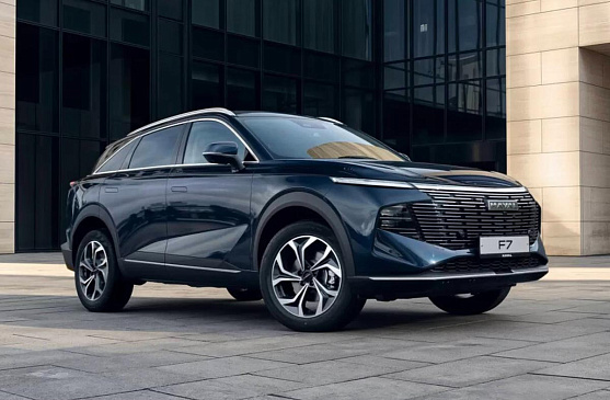 Дилер назвал три главных конкурента обновленного кроссовера Haval F7