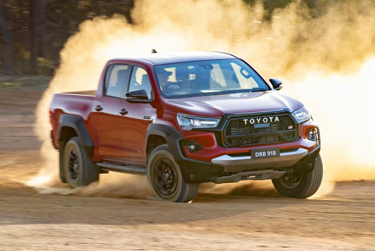 Компания Toyota представила спортивный пикап Hilux GR Sport