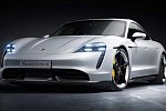 Драг-рейсинг: электрический Porsche Taycan против бензиновых Porsche 911 Turbo S и Audi RS6