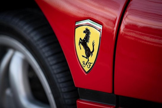 Продажи автомобилей Ferrari ощутимо снизились из-за пандемии 