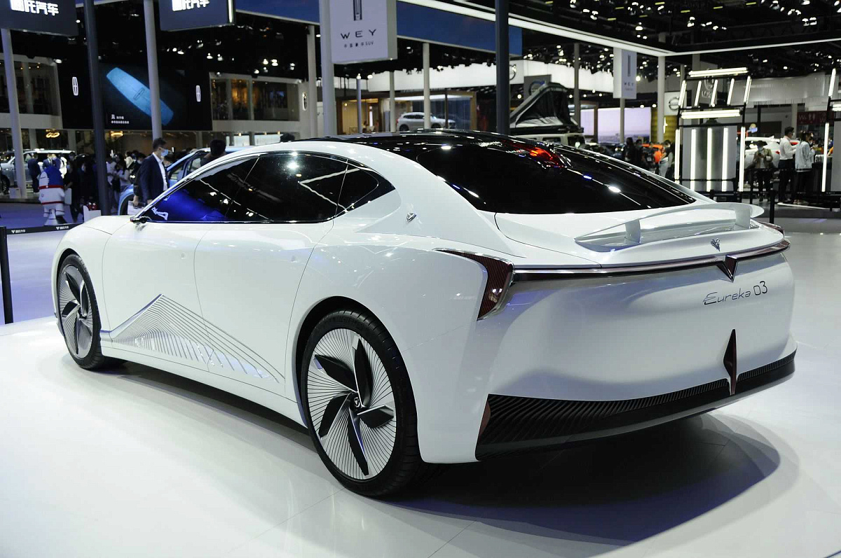 IEA: компактные электромобили подешевеют до уровня автомашин с ДВС к 2025 году