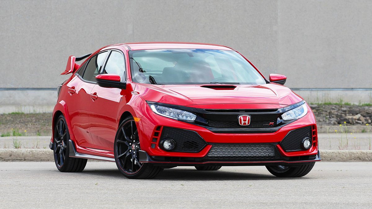 Энтузиаст серьёзно модифицировал свой Honda Civic Type R (видео)