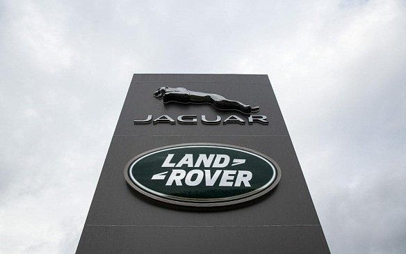 В авто Jaguar Land Rover кресла станут имитировать ходьбу