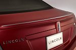 Стали известны подробности о дебютном кроссовере Lincoln на электротяге