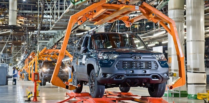 Производство автомобилей Lada резко подскочило на 61%