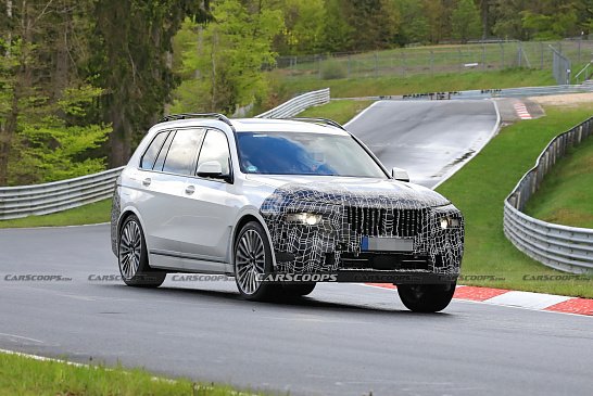 BMW X7 2022 года выходит на рынок с обновленным внешним видом