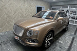 Седан Bentley Bentayga без пробега продают на вторичном рынке России за 19 млн 800 тысяч рублей