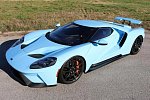 На продаже небесно-голубого Ford GT могут заработать больше, чем планировали 