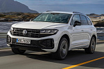 В РФ под заказ привезут обновленный Volkswagen Touareg по цене от 15,6 млн рублей