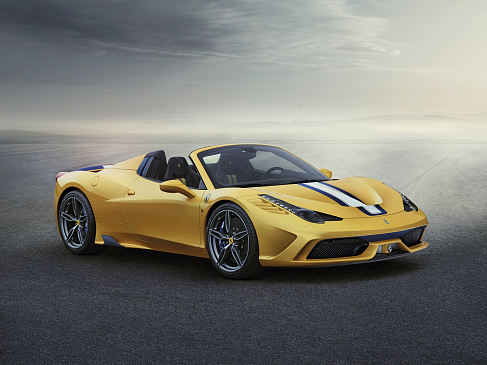 Ferrari может отозвать 5600 автомобилей из-за утечки тормозной жидкости