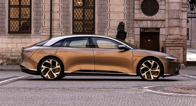 Ежемесячную аренду электрокара Lucid Air Grand Touring оценили дороже 2 тыс. долларов