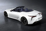 Компания Lexus обновила спорткар Lexus LC 2024 года в гибридной версии