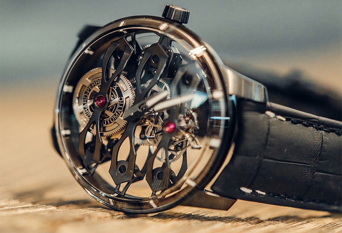 Aston Martin представляет часы за 10,6 млн рублей