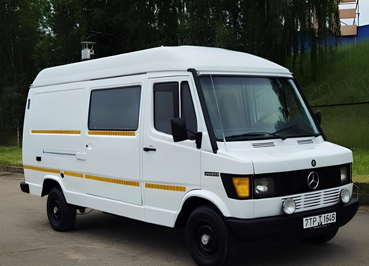 Баня на колесах: уникальный Mercedes всего за 400 000 рублей