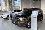 Продажи новых машин Geely выросли в 2,4 раза по итогам августа