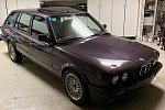 В продаже появился редкий универсал BMW 3-Series Touring E30