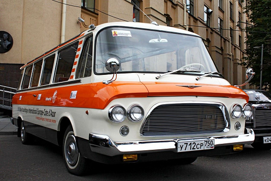 Советский микроавтобус бизнес-класса ЗИЛ-118 Юность – 30 лет выпуска и меньше сотни экземпляров